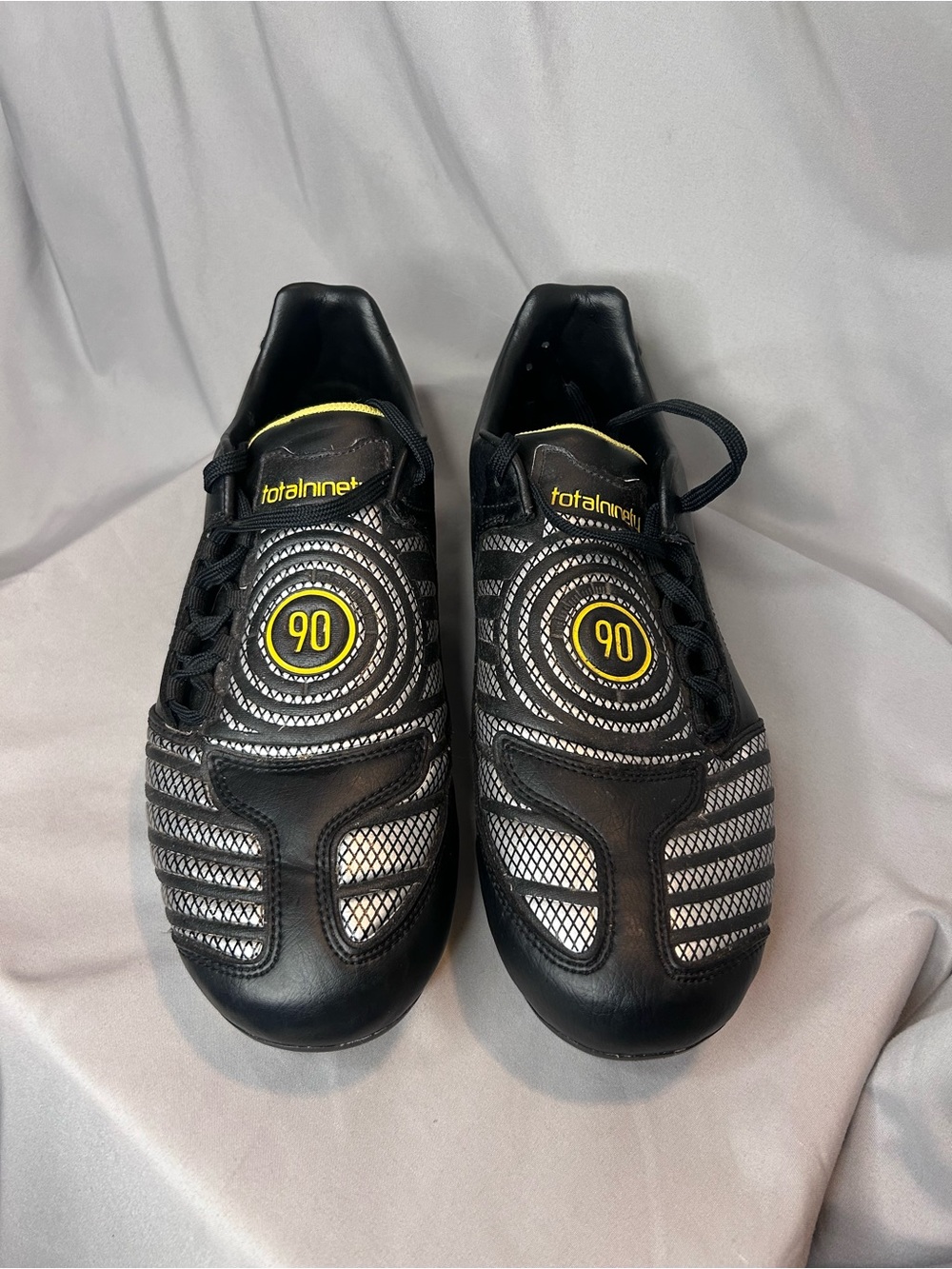 Nike Black Silver & Yellow Men's Soccer Cleats - Total 90 Style - Picture 2 of 7